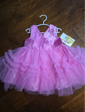 2t brand new, the grinch christmas dress item, 109G6